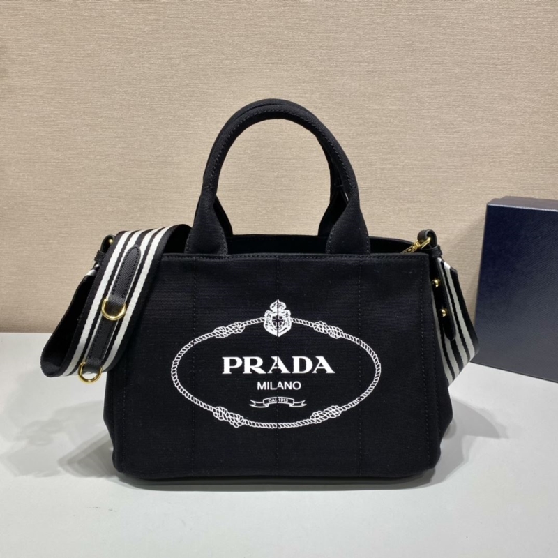 Pra*a shopping bags